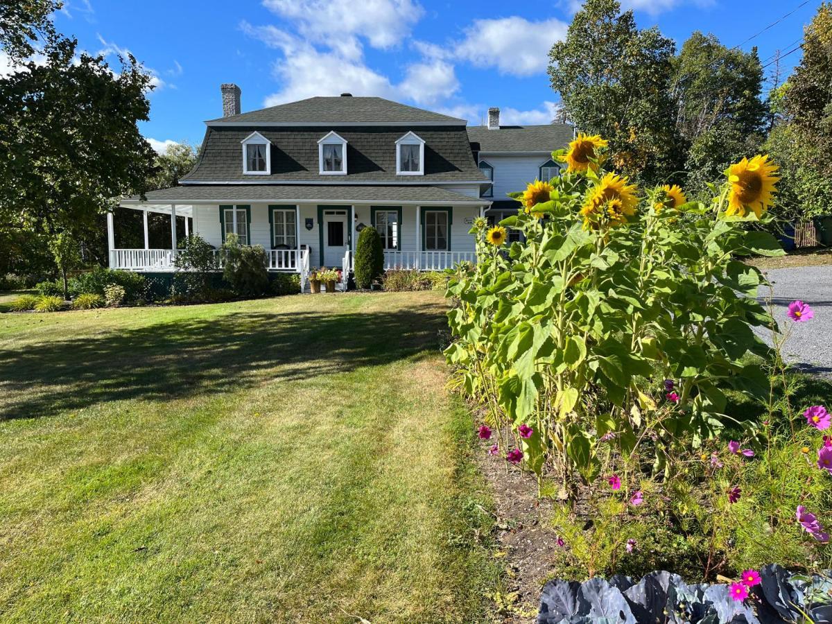 Auberge la Mansarde La Malbaie Exterior foto