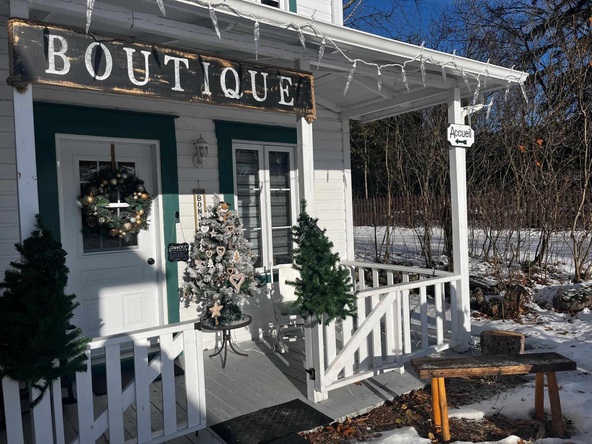 Auberge la Mansarde La Malbaie Exterior foto